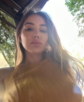 ADRIANA 