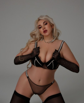 Mistress Escort