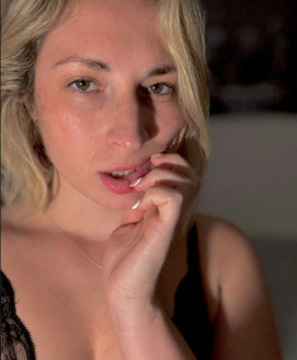 Mistress Escort