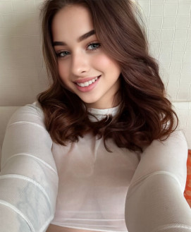 Candy 18