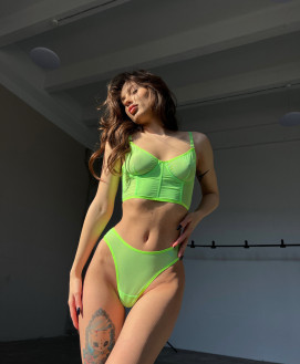 Alla